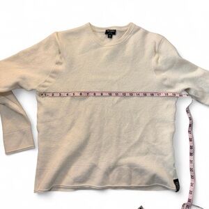 Todd Snyder Women’s Off-White Crewneck Sweater